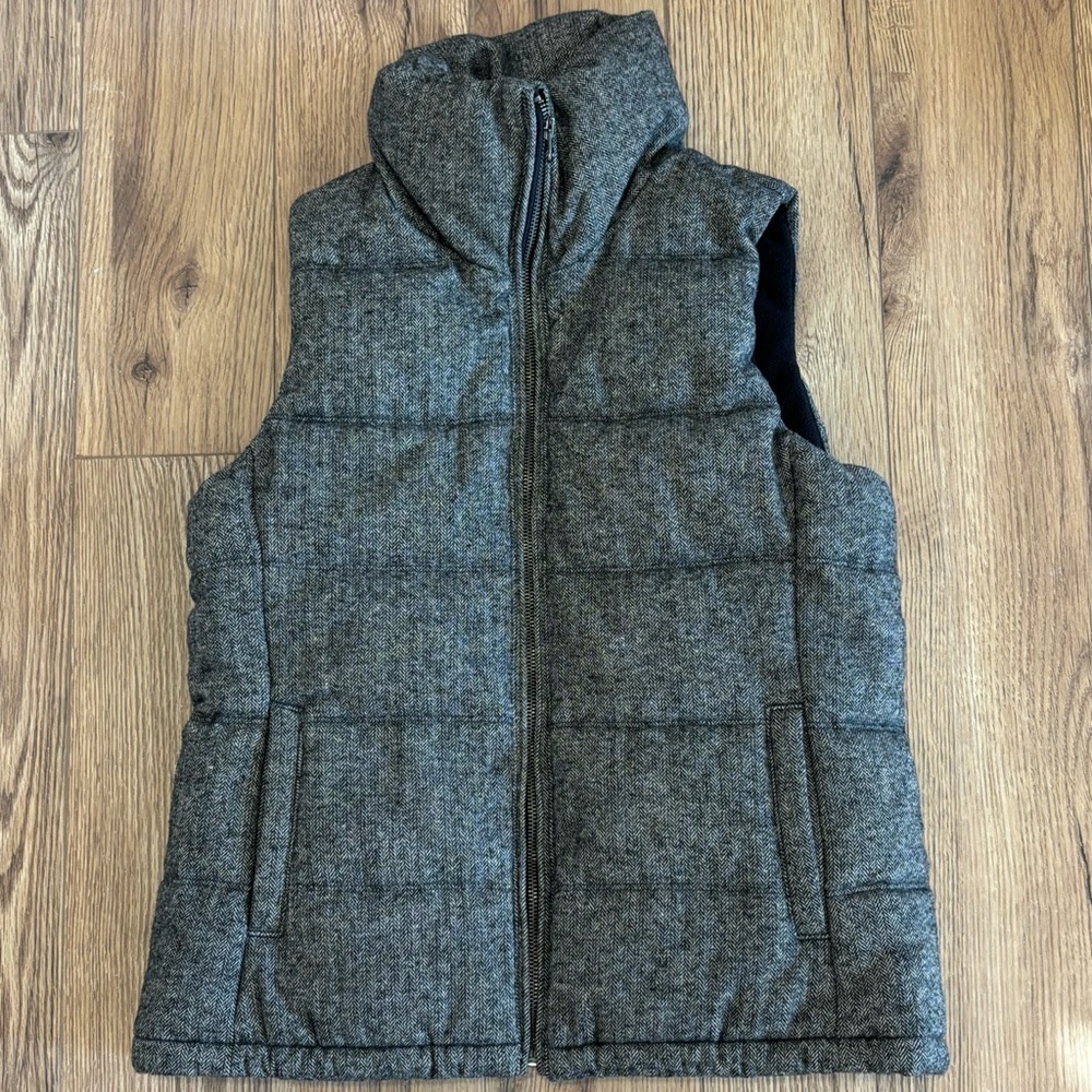 Old Navy Dark Gray Puffer Vest Women's Size Small